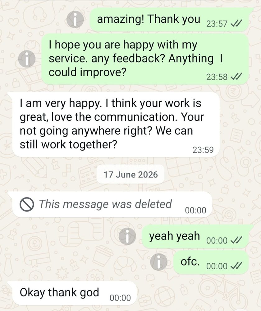 Pogovor na WhatsAppu. Enej prosi za mnenje, stranka odgovori v angleščini: »I am very happy. I think your work is great, love the communication. You're not going anywhere right? We can still work together?«